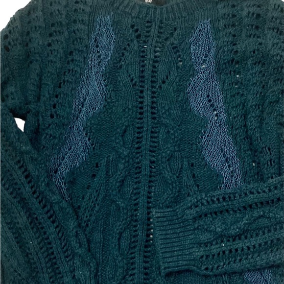 H&M Crew Neck Sweater Sz. Small - Picture 6 of 7
